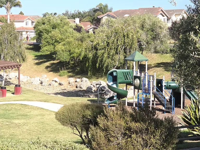 Northbrook Dr — Photo 18
