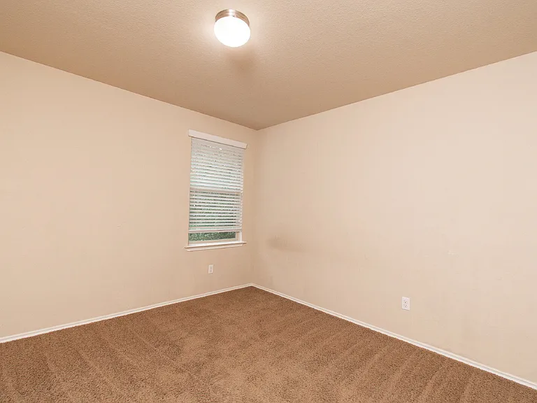 7109 Golden Oak Ln — Photo 21