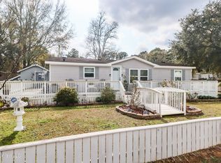 10521 Riverroad Dr, Gulfport, MS 39503