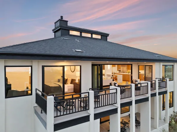 2481 La Marque St, San Diego, CA 92109