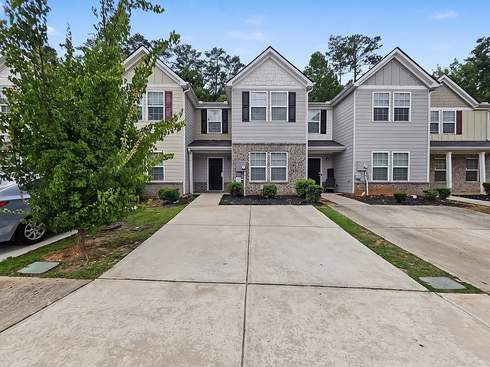 2538 Piering Dr #2538