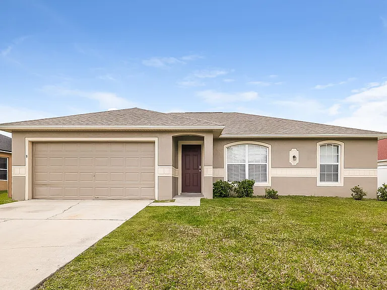 1140 Chesterfield Ct — Photo 1