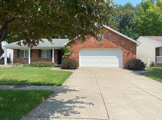 451 Homestead Dr, North Tonawanda, NY 14120