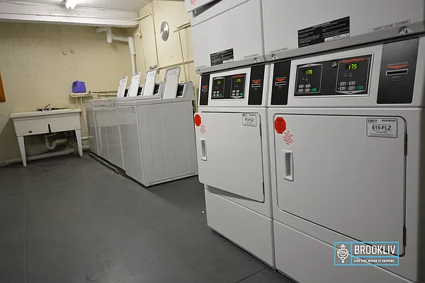 Rented by null | media 17