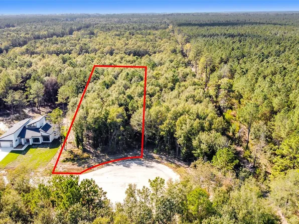 1381 Road 6604, Dayton, TX 77535