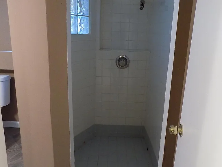 1060 Annapolis Ave — Photo 42