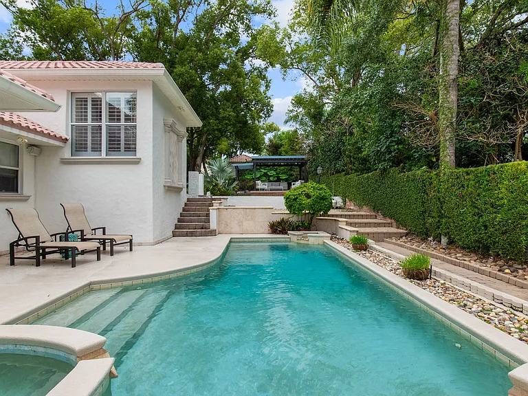 248 Maison Ct — Photo 31