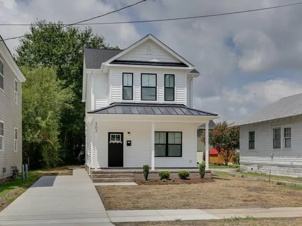 326 Cedar St, Suffolk, VA 23434
