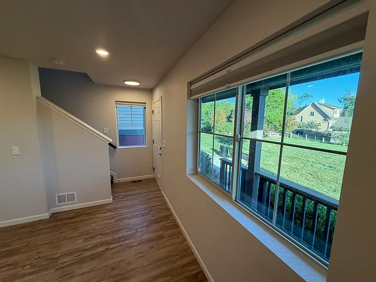 727 Widgeon Cir — Photo 6