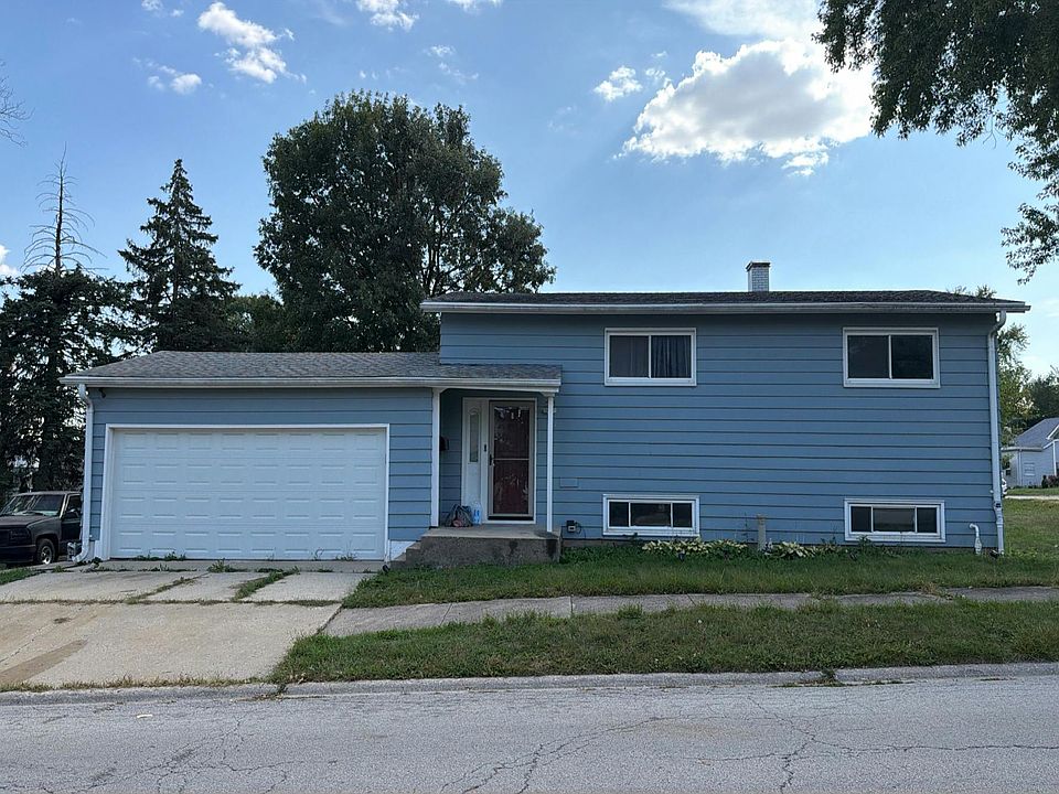 1st image of 1924 Cora St