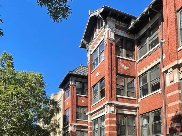 1130 E Hyde Park Blvd #3A, Chicago, IL 60615