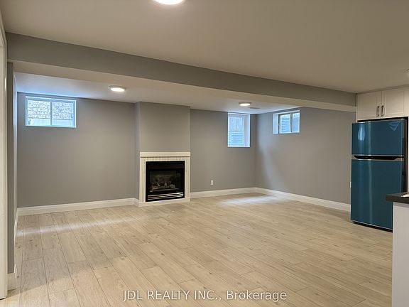 4th image of 46 Monique Cres N #Basement