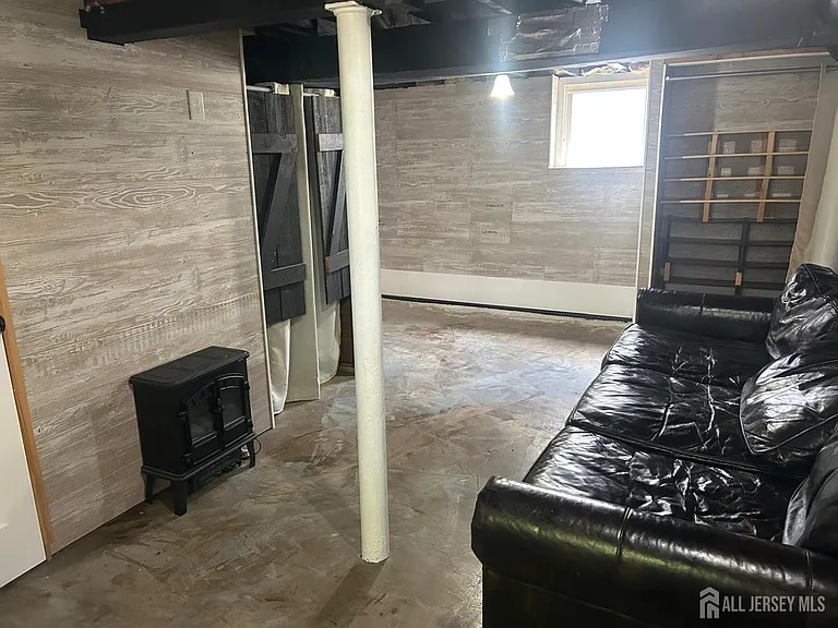 272 Lake Ave — Photo 28