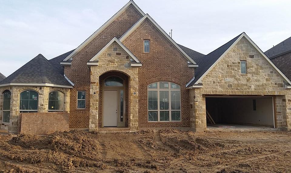 1st image of 10918 Avery Arbor Ln