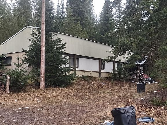 2nd image of 3582 Camden Rd