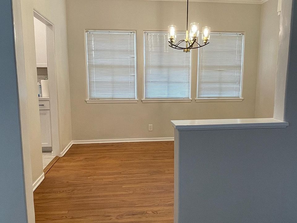 Dining Room (or open office space)