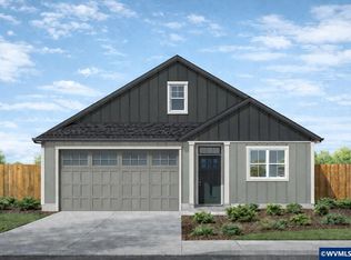 1715 SE Hankel St, Dallas, OR