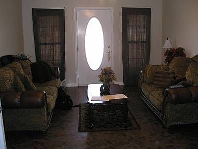 2nd image of 212 Phyllis Ann Dr