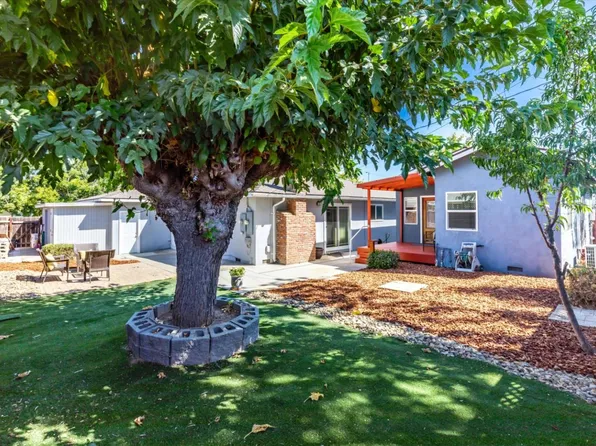 420 Arnold Dr, Gilroy, CA 95020