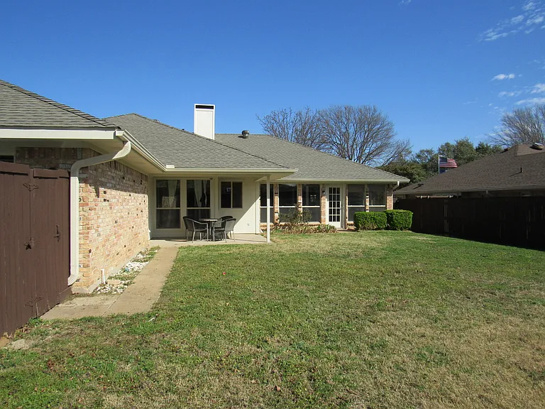 2312 Blue Cypress Dr — Photo 47