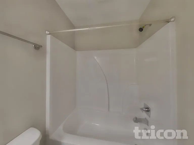 704 Finse Dr — Photo 15