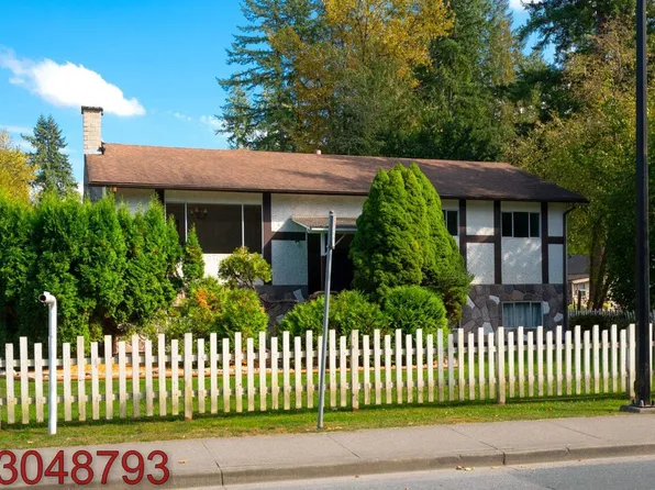 12760 232nd St, Maple Ridge, BC V2X 6T8