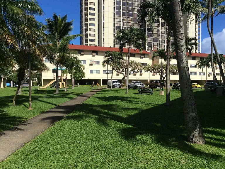 350 Aoloa St #B — Photo 2