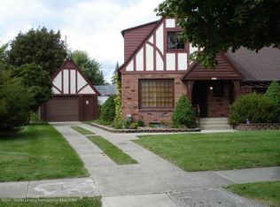215 Spencer St, Lansing, MI 48915