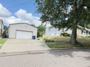 1596 Vicgross Ave, Akron, OH 44310