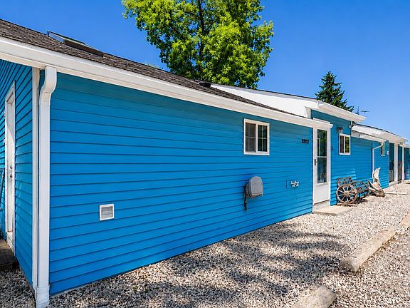 3rd image of 27717 W Grass Lake Dr