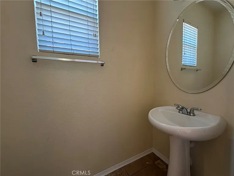 6045 Medinah St — Photo 15