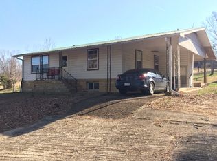 875 S 1st St, Oxford, AR 72565