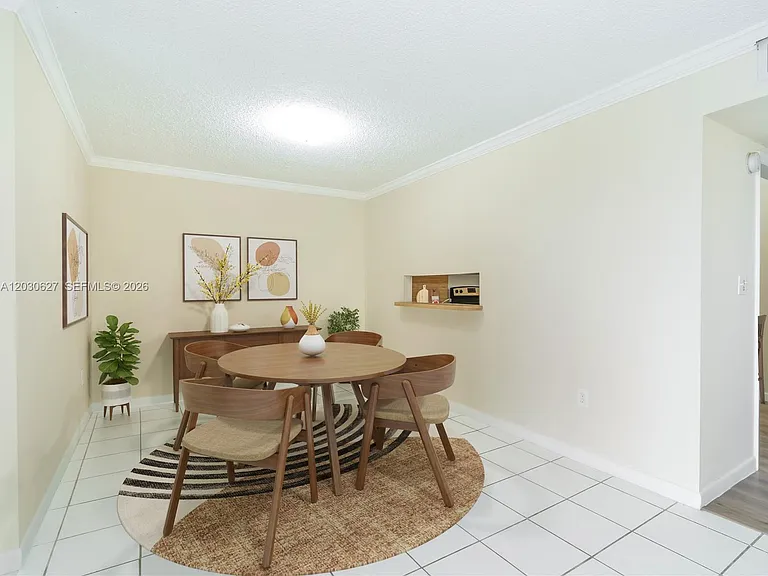 6450 Collins Ave #406 — Photo 3