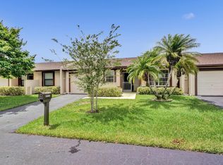 15800 W Philodendron Cir, Delray Beach, FL 33484