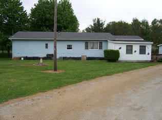 3393 Defiance Pike, Wayne, OH 43466