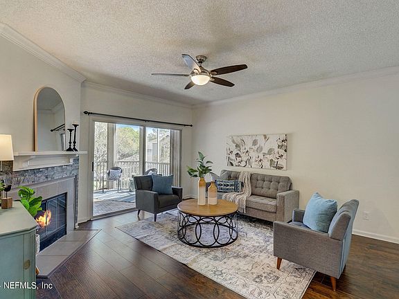 3rd image of 10000 GATE Parkway N #426