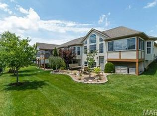 912 Daffodil Ridge Dr, O'Fallon, MO 63366