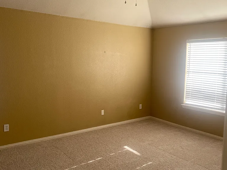 6579 Longhorn Trl — Photo 24