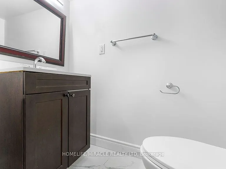 1583 Frolis St — Photo 25