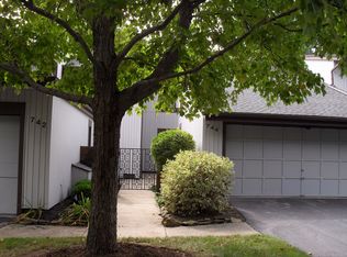 744 Spafford Oval, Northfield, OH 44067