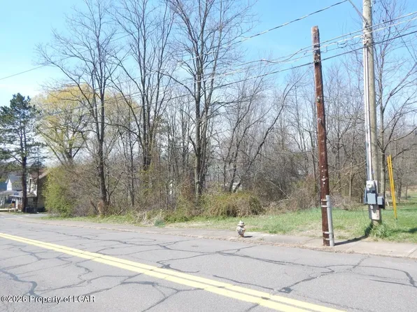 Hanover St, Wilkes Barre, PA 18706