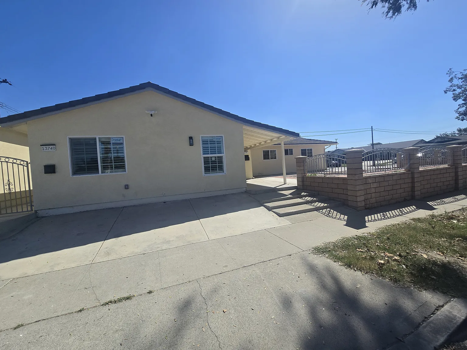 5 bed, 1800 sqft, $4,500 — Photo 2