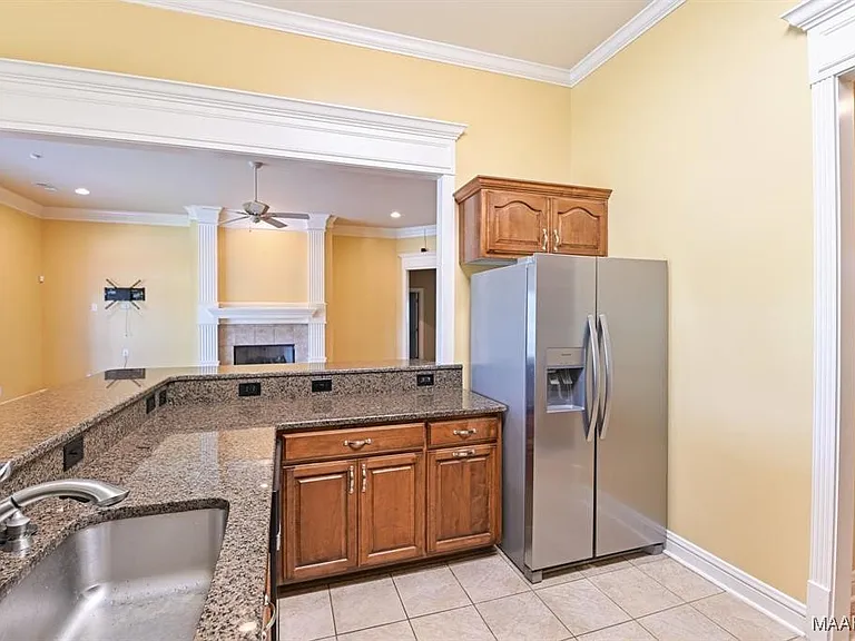 8318 Chadburn Way — Photo 14