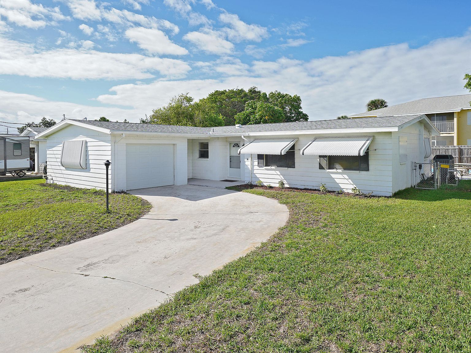 995 Casa Blanca Dr Merritt Island Fl 32953 Mls 890272 Zillow