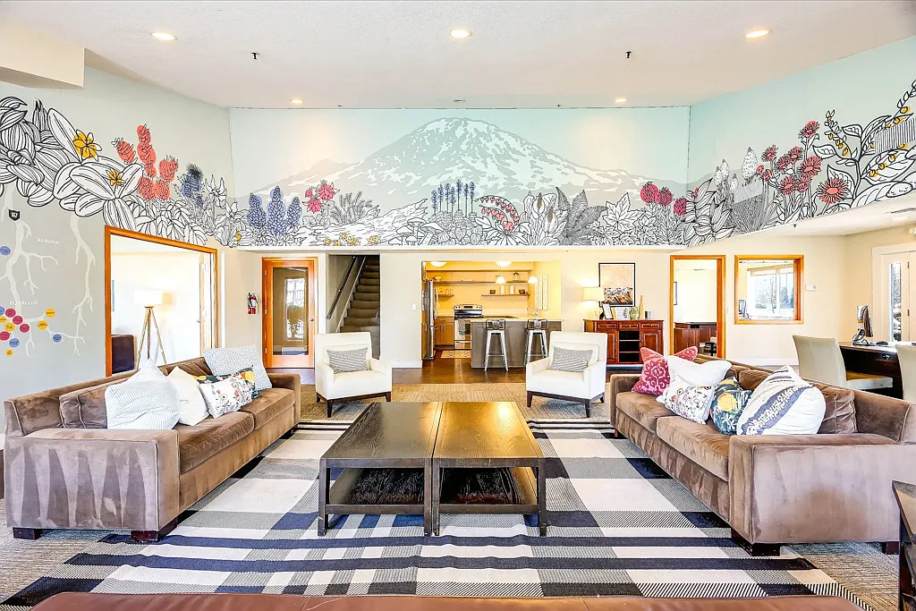 Rainier Pointe — Photo 4