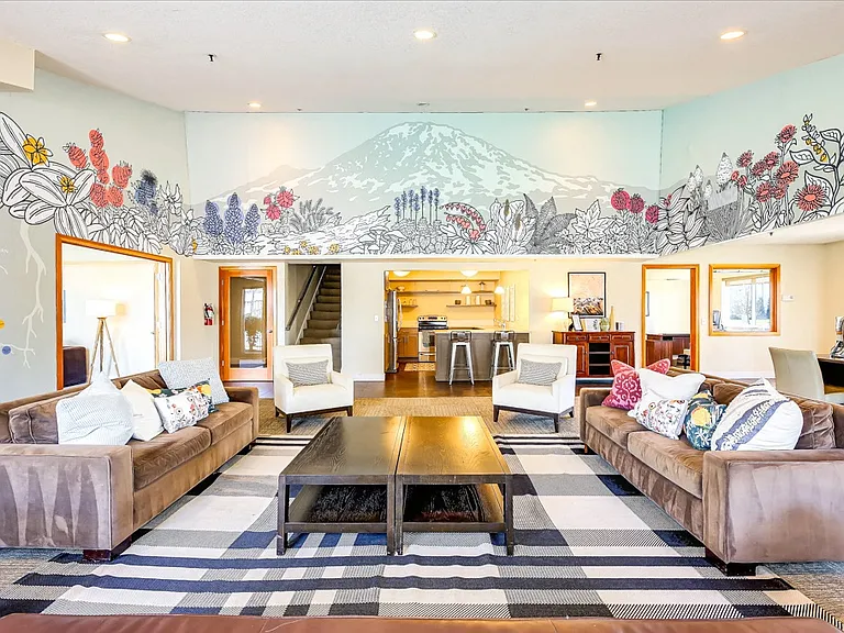 Rainier Pointe — Photo 4