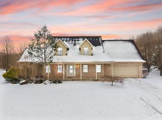 206 Pine Valley Rd, Hazard, KY 41701