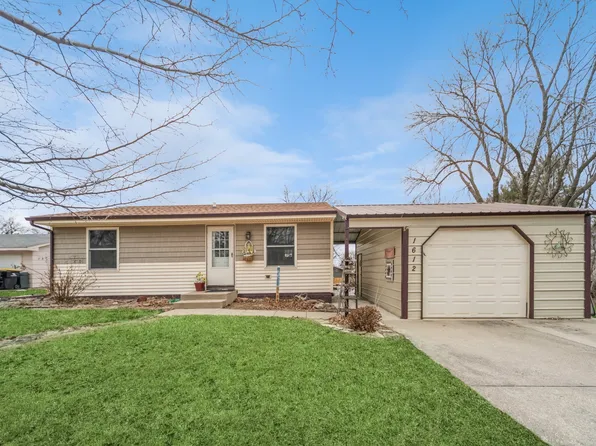 1612 Pleasant St, Adel, IA 50003