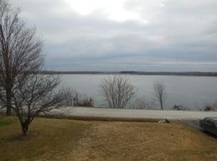 142 Poor Farm Rd, Alburg, VT 05440