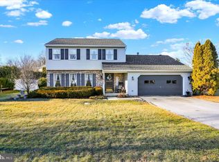 20 Mesa Dr, Sinking Spring, PA 19608